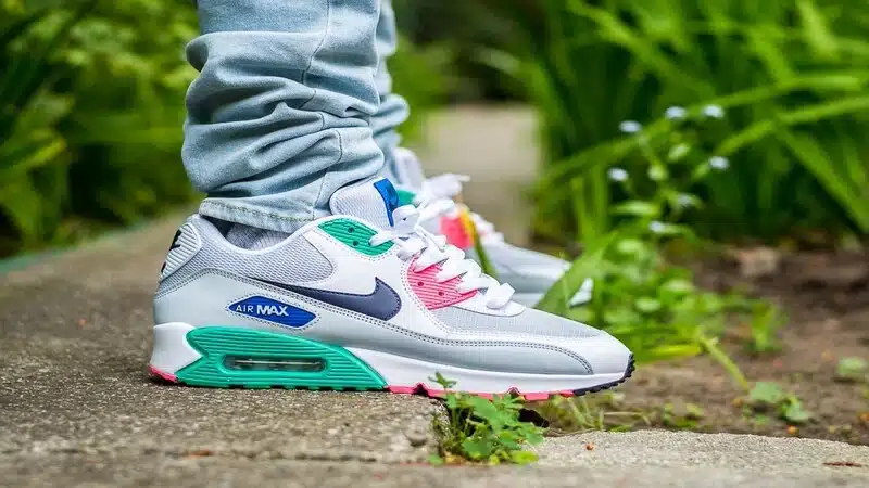 Expert Guide: Are Nike Air Max 90 Non Slip shoes?